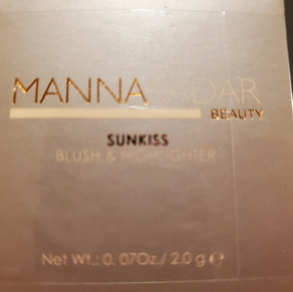 NIB Manna Kadar Beauty Sunkiss Blush & Highlighter - Picture 2 of 3